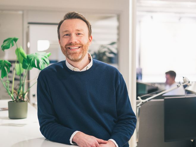 Decarbonication Manager, Nicklas Magnusson portrait in office setting