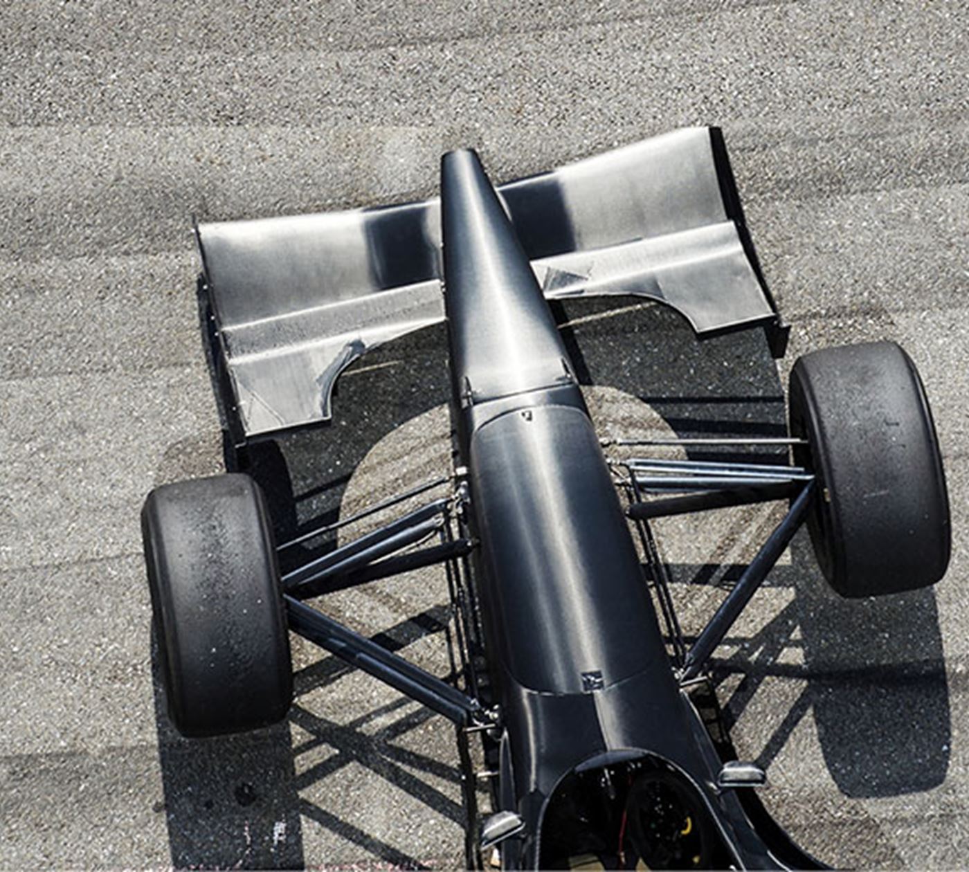 Racing car Unic transmissions