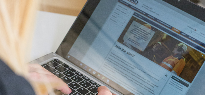 Employee working in Ovako